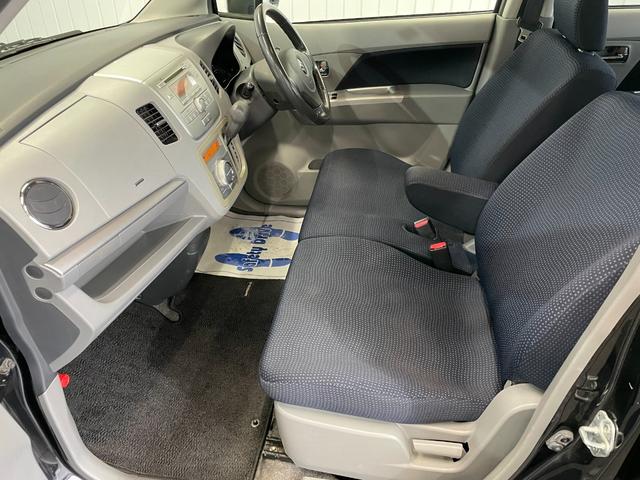 ワゴンR FX-Sリミテッド HIDヘッドライト オートライト フォグライト スマートキー CD再生 AM/FMラジオ(16枚目)