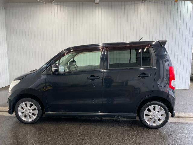 ワゴンR FX-Sリミテッド HIDヘッドライト オートライト フォグライト スマートキー CD再生 AM/FMラジオ(32枚目)