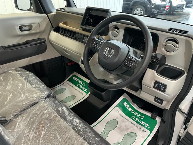 Ｎ－ＢＯＸ ベースグレード　届出済未使用車　４ＷＤ　コンフォートパッケージ　両側パワースライドドア　電動格納ミラー　前席シートヒータ　シートバックテーブル　後席アームレスト　ＬＥＤランプ　アダプティブクルコン　パーキングシステム（18枚目）
