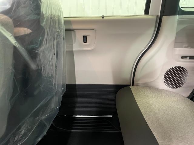 Ｎ－ＢＯＸ ベースグレード　届出済未使用車　４ＷＤ　コンフォートパッケージ　両側パワースライドドア　電動格納ミラー　前席シートヒータ　シートバックテーブル　後席アームレスト　ＬＥＤランプ　アダプティブクルコン　パーキングシステム（29枚目）