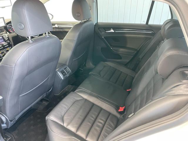 ゴルフ TSIハイラインブルーモーションテクノロジー レザーシートパッケージ 運転席パワーシート 前席シートヒーター 6.5インチコンポジションメディア バックカメラ Bluetooth アダプティブクルーズコントロール(31枚目)