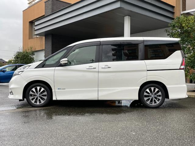 ハイウェイスター フルセグSDナビ 禁煙車 全周囲カメラ 3列シート ACC LEDヘッドランプ パークアシスト 両側電動スライドドア ETC 衝突被害軽減システム(9枚目)