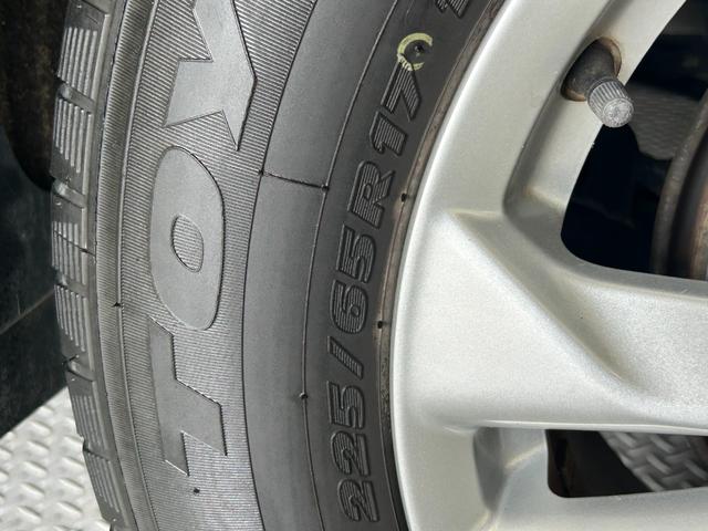 エクストレイル ２０Ｘ　エマージェンシーブレーキパッケージ　エマージェンシーブレーキ・寒冷地仕様車・スマートキー・前席シートヒーター・社外ナビ（ＣＮ－Ｅ２０５Ｄ）・オートライト・ステアリングリモコン・電動格納ミラー・純正１７インチアルミホイール（32枚目）