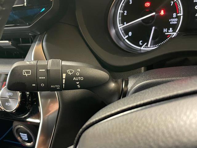 ハリアー Ｇ　禁煙車・モデリスタエアロ・デジタルインナーミラー・ハーフレザーシート・パワーバックドア・パワーシート・ＬＥＤヘッドライト・ディスプレイオーディオ・トヨタセーフティセンス・バックモニター・スペアキー（9枚目）