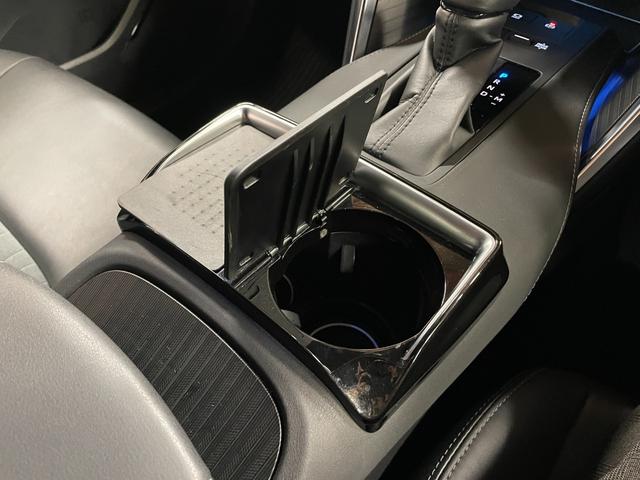 ハリアー Ｇ　禁煙車・モデリスタエアロ・デジタルインナーミラー・ハーフレザーシート・パワーバックドア・パワーシート・ＬＥＤヘッドライト・ディスプレイオーディオ・トヨタセーフティセンス・バックモニター・スペアキー（17枚目）