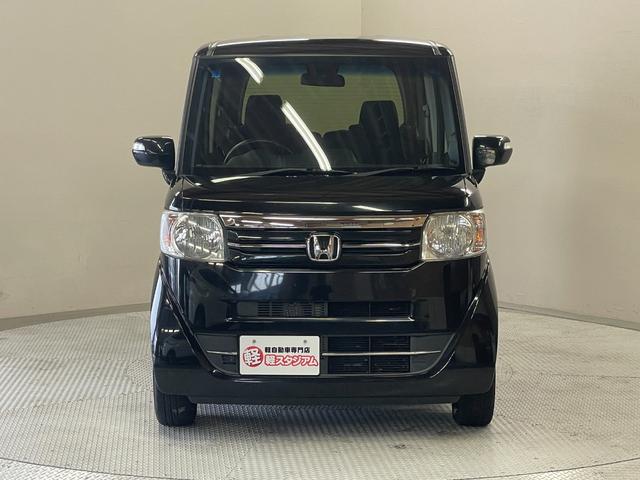 Ｎ－ＢＯＸ Ｇ・Ｌパッケージ　禁煙車・社外ナビ（ＡＶＮ１３３ＭＲＣ）・買取車両・スマートキー・ＥＴＣ・ステアリングリモコン・電動格納ミラー・両側スライド助手席側パワースライドドア（16枚目）