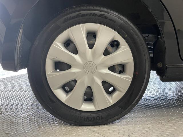 Ｎ－ＢＯＸ Ｇ・Ｌパッケージ　禁煙車・社外ナビ（ＡＶＮ１３３ＭＲＣ）・買取車両・スマートキー・ＥＴＣ・ステアリングリモコン・電動格納ミラー・両側スライド助手席側パワースライドドア（24枚目）