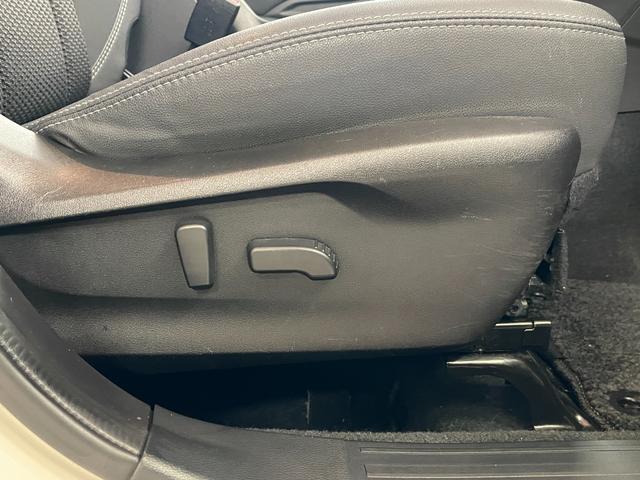 フォレスター プレミアム 禁煙車・純正ナビ・バックモニター・サイドカメラ・アイサイト・スマートキー・スペアキー・パワーシート・パワーバックドア・全席シートヒーター・ステアリングヒーター・電動パーキングブレーキ・ETC・BSM(42枚目)