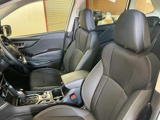 フォレスター プレミアム 禁煙車・純正ナビ・バックモニター・サイドカメラ・アイサイト・スマートキー・スペアキー・パワーシート・パワーバックドア・全席シートヒーター・ステアリングヒーター・電動パーキングブレーキ・ETC・BSM(44枚目)