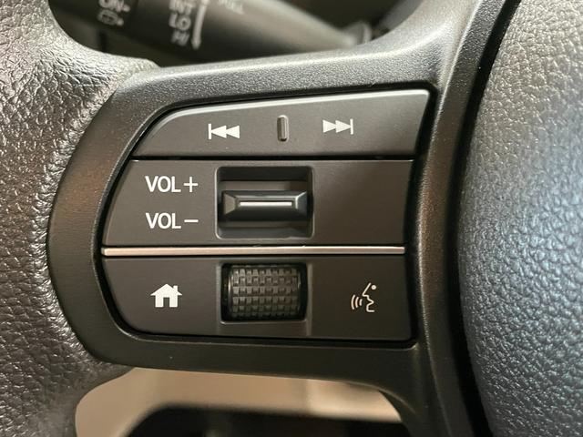 N-BOX ベースグレード HondaSENSING・LEDライト・電動スライドドア・オーディオレス・バックカメラ・盗難防止装置・スマートキー・フルフラットシート・シートヒーター・衝突被害軽減ブレーキ・オートマチックハイビーム(4枚目)