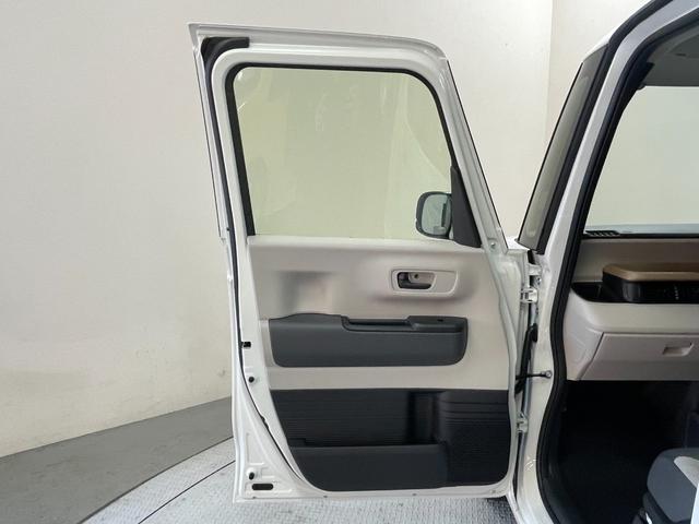 N-BOX ベースグレード HondaSENSING・LEDライト・電動スライドドア・オーディオレス・バックカメラ・盗難防止装置・スマートキー・フルフラットシート・シートヒーター・衝突被害軽減ブレーキ・オートマチックハイビーム(42枚目)