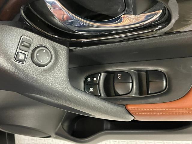 エクストレイル ２０Ｘｉ　レザーエディション　ブラウンレザーシート・純正ナビ（ＭＪ１１９Ｄ－Ｗ）・アラウンドビューモニター・エマージェンシーブレーキ・デジタルインナーミラー・全席シートヒーター・ＬＥＤ・プロパイロット・ＥＴＣ・パワーシート・ＢＳＭ（19枚目）