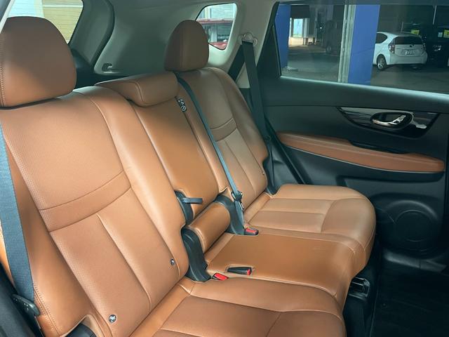 エクストレイル ２０Ｘｉ　レザーエディション　ブラウンレザーシート・純正ナビ（ＭＪ１１９Ｄ－Ｗ）・アラウンドビューモニター・エマージェンシーブレーキ・デジタルインナーミラー・全席シートヒーター・ＬＥＤ・プロパイロット・ＥＴＣ・パワーシート・ＢＳＭ（44枚目）
