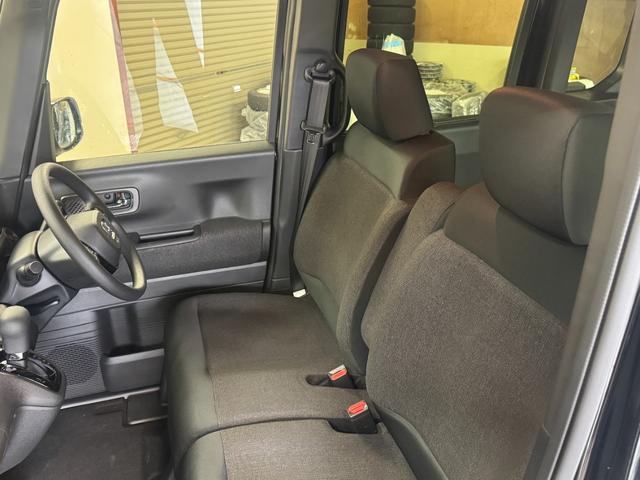 N-BOXカスタム ベースグレード 登録済未使用車・HondaSENSING・パワースライドドア・バックカメラ・シートヒーター・オートマチックハイビーム ・LEDヘッドライト・14インチアルミホイール・保証書・電動パーキングブレーキ(32枚目)
