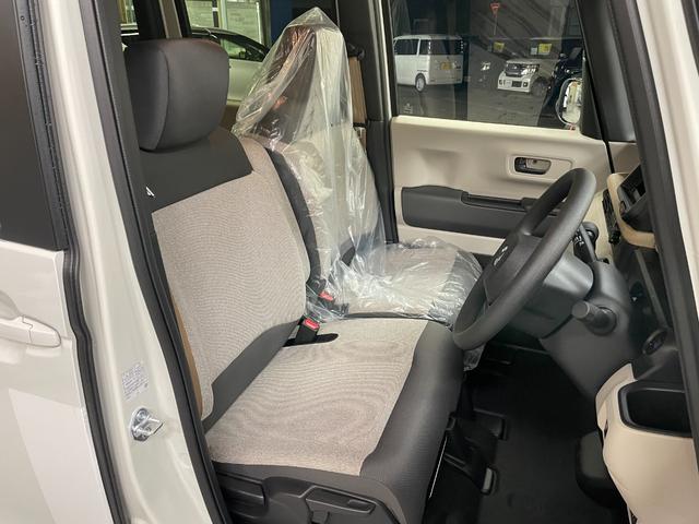 Ｎ－ＢＯＸ ベースグレード　届出済未使用車・両側パワースライドドア・ホンダセンシング・スマートキー・スペアキー・保証書・オートリトラミラー・前席シートヒーター・オートハイビーム・電動パーキングブレーキ（34枚目）