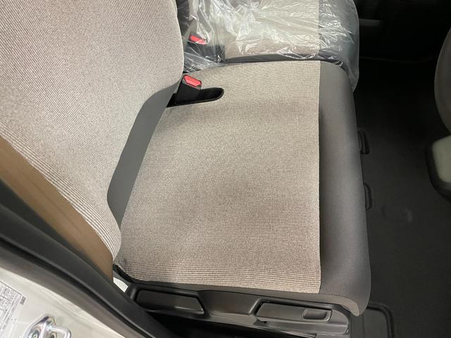 Ｎ－ＢＯＸ ベースグレード　届出済未使用車・両側パワースライドドア・ホンダセンシング・スマートキー・スペアキー・保証書・オートリトラミラー・前席シートヒーター・オートハイビーム・電動パーキングブレーキ（36枚目）