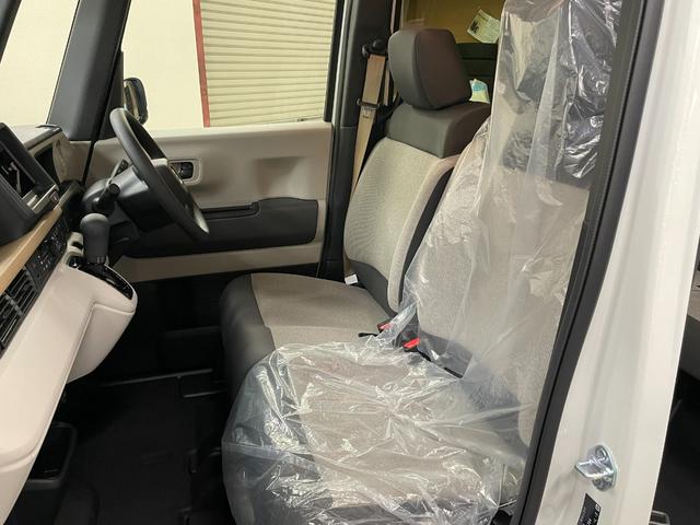 Ｎ－ＢＯＸ ベースグレード　届出済未使用車・両側パワースライドドア・ホンダセンシング・スマートキー・スペアキー・保証書・オートリトラミラー・前席シートヒーター・オートハイビーム・電動パーキングブレーキ（37枚目）