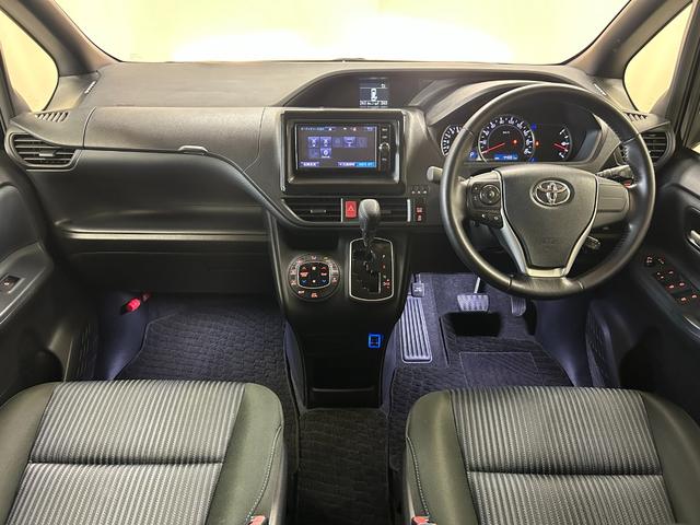 ヴォクシー ZS 禁煙車・純正ナビ(NSZT-W66T)・バックモニター・セーフティセンス・パワースライドドア・クルーズコントロール・充電用USBソケット・ETC・テレビキャンセラー・LEDヘッドライト(2枚目)