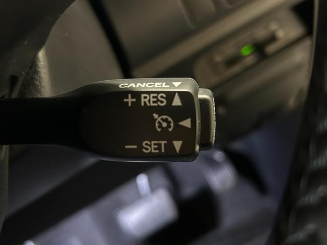 ヴォクシー ZS 禁煙車・純正ナビ(NSZT-W66T)・バックモニター・セーフティセンス・パワースライドドア・クルーズコントロール・充電用USBソケット・ETC・テレビキャンセラー・LEDヘッドライト(10枚目)