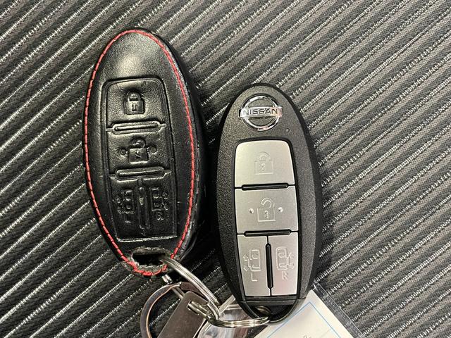 セレナ ハイウェイスターV 買取車両・両側パワースライド・純正10型ナビ・アラウンドビューモニター・ETC・スペアキー・エマージェンシーブレーキ・寒冷地仕様車・全席充電用USBソケット・後席シートバックテーブル・後席モニター(19枚目)