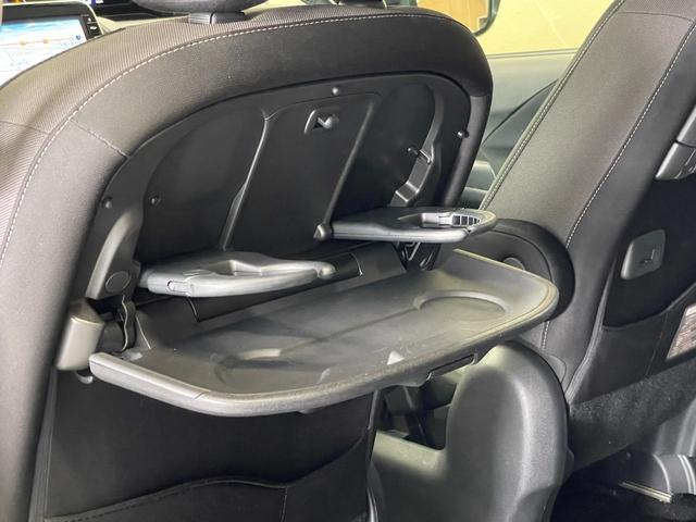 セレナ ハイウェイスターV 買取車両・両側パワースライド・純正10型ナビ・アラウンドビューモニター・ETC・スペアキー・エマージェンシーブレーキ・寒冷地仕様車・全席充電用USBソケット・後席シートバックテーブル・後席モニター(49枚目)