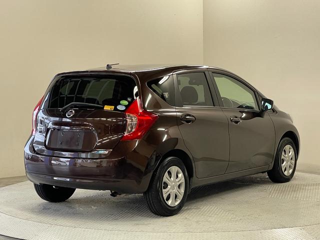 ノート X DIG-S ETC バックカメラ ナビ レーンアシスト 衝突被害軽減システム オートライト スマートキー アイドリングストップ 電動格納ミラー CVT 盗難防止システム 衝突安全ボディ ABS ESC CD(19枚目)