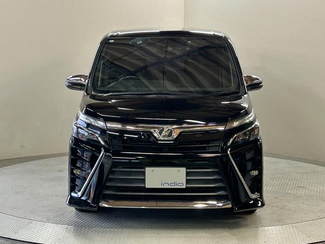 ヴォクシー ZS 煌 禁煙車・純正10インチナビ(NSZN-Z66T)・トヨタセーフティセンス・バックモニター・ETC・両側パワースライドドア・LEDヘッドライト・テレビキット・後席シートバックテーブル(20枚目)