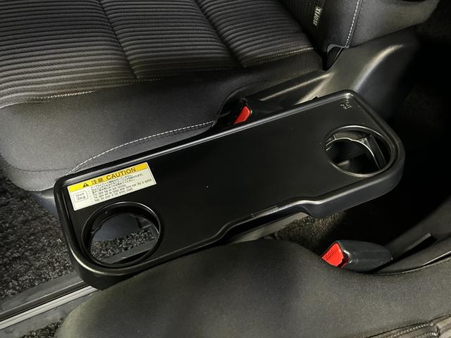 ヴォクシー ZS 煌 禁煙車・純正10インチナビ(NSZN-Z66T)・トヨタセーフティセンス・バックモニター・ETC・両側パワースライドドア・LEDヘッドライト・テレビキット・後席シートバックテーブル(37枚目)