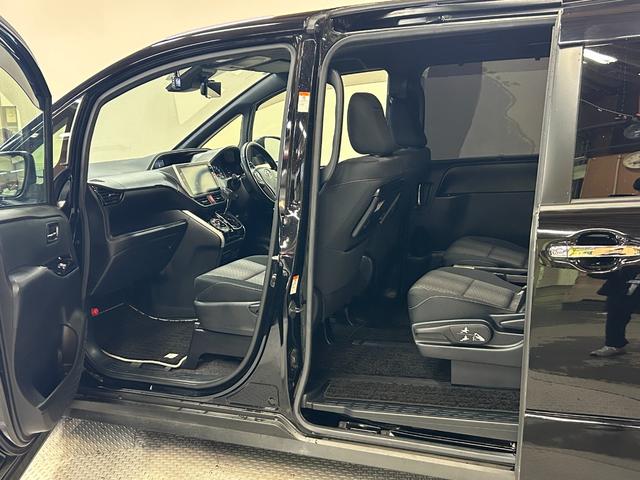 ヴォクシー ZS 煌 禁煙車・純正10インチナビ(NSZN-Z66T)・トヨタセーフティセンス・バックモニター・ETC・両側パワースライドドア・LEDヘッドライト・テレビキット・後席シートバックテーブル(42枚目)