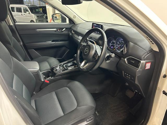 CX-5 20S プロアクティブ 禁煙車・純正ナビ・バックモニター・サイドカメラ・スペアキー・パワーバックドア・パワーシート・ETC・BSM・HUD・シートヒーター・後席充電用USBソケット・アダプティブクルーズコントロール(35枚目)