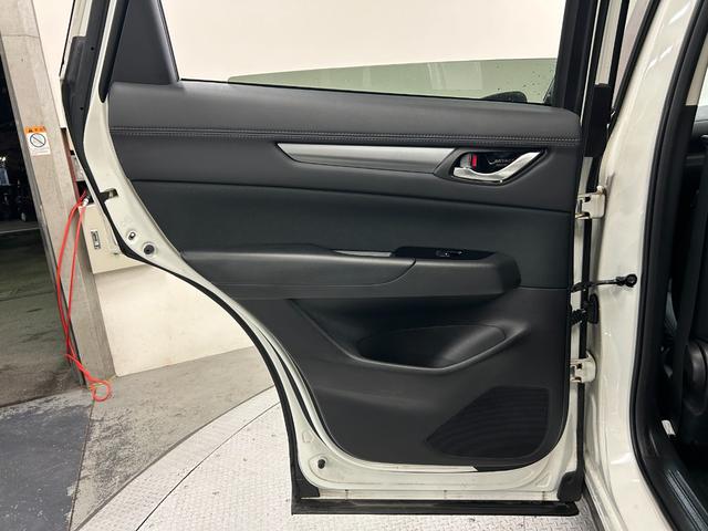 CX-5 20S プロアクティブ 禁煙車・純正ナビ・バックモニター・サイドカメラ・スペアキー・パワーバックドア・パワーシート・ETC・BSM・HUD・シートヒーター・後席充電用USBソケット・アダプティブクルーズコントロール(51枚目)