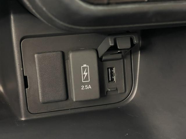Ｎ－ＢＯＸカスタム Ｌ　ワンオーナー・ホンダセンシング・バックモニター・スマートキー・スペアキー・社外ナビ（ＭＤＶ－Ｓ７０８）・Ｂｌｕｅｔｏｏｔｈ・ＥＴＣ・充電用ＵＳＢソケット・後席シートバックテーブル・シートヒーター（14枚目）