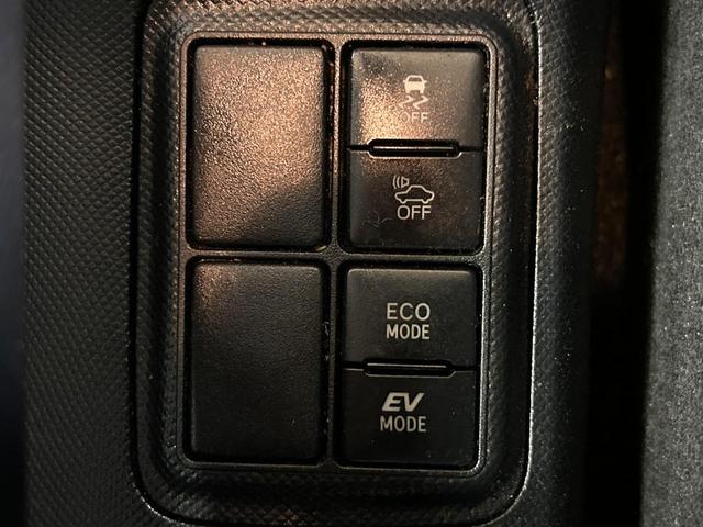 アクア L 禁煙車・トヨタセーフティセンス・社外ナビ(CN-E310D)・バックモニター・Bluetooth・ETC・ステアリングリモコン・電動格納ミラー・スペアキー・レーンアシスト・衝突軽減ブレーキ・後期モデル(13枚目)