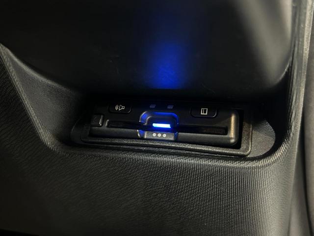 アクア L 禁煙車・トヨタセーフティセンス・社外ナビ(CN-E310D)・バックモニター・Bluetooth・ETC・ステアリングリモコン・電動格納ミラー・スペアキー・レーンアシスト・衝突軽減ブレーキ・後期モデル(16枚目)