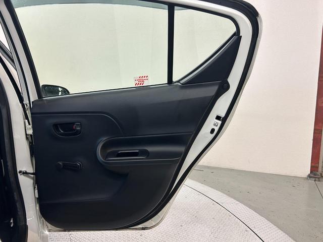 アクア L 禁煙車・トヨタセーフティセンス・社外ナビ(CN-E310D)・バックモニター・Bluetooth・ETC・ステアリングリモコン・電動格納ミラー・スペアキー・レーンアシスト・衝突軽減ブレーキ・後期モデル(44枚目)