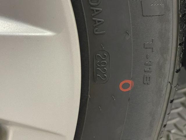 アクア S 禁煙車・スマートキー・プッシュスタート・パイオニアナビ(AVIC-RW03)・ETC・中期モデル・電動格納ミラー・オートライト(39枚目)