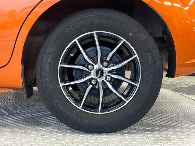 ノート e-パワー X 禁煙車・スマートキー・スペアキー・純正ナビ(MM516D-W)・アラウンドビューモニター・エマージェンシーブレーキ・デジタルインナーミラー・社外14インチアルミホイール・テレビキット(38枚目)