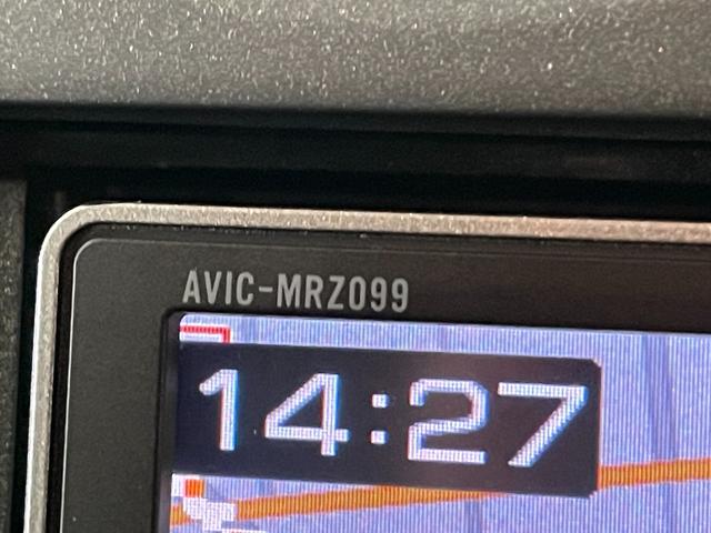 ノート Ｘ　ＦＯＵＲ　禁煙車・社外ナビ（ＡＶＩＣ－ＭＲＺ０９９）・スマートキー・スペアキー・アラウンドビューモニター・エマージェンシーブレーキ・レーンアシスト・ＥＴＣ・Ｂｌｕｅｔｏｏｔｈ・社外１５インチアルミホイール（9枚目）