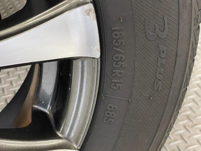 ノート Ｘ　ＦＯＵＲ　禁煙車・社外ナビ（ＡＶＩＣ－ＭＲＺ０９９）・スマートキー・スペアキー・アラウンドビューモニター・エマージェンシーブレーキ・レーンアシスト・ＥＴＣ・Ｂｌｕｅｔｏｏｔｈ・社外１５インチアルミホイール（31枚目）