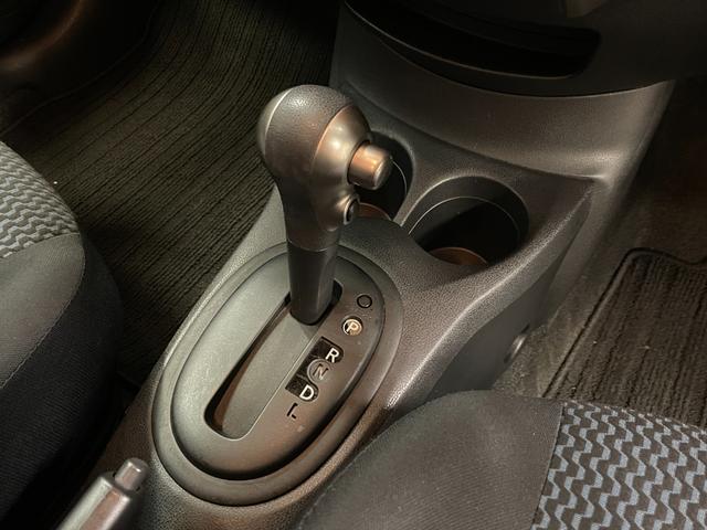 ノート Ｘ　ＦＯＵＲ　禁煙車・社外ナビ（ＡＶＩＣ－ＭＲＺ０９９）・スマートキー・スペアキー・アラウンドビューモニター・エマージェンシーブレーキ・レーンアシスト・ＥＴＣ・Ｂｌｕｅｔｏｏｔｈ・社外１５インチアルミホイール（49枚目）