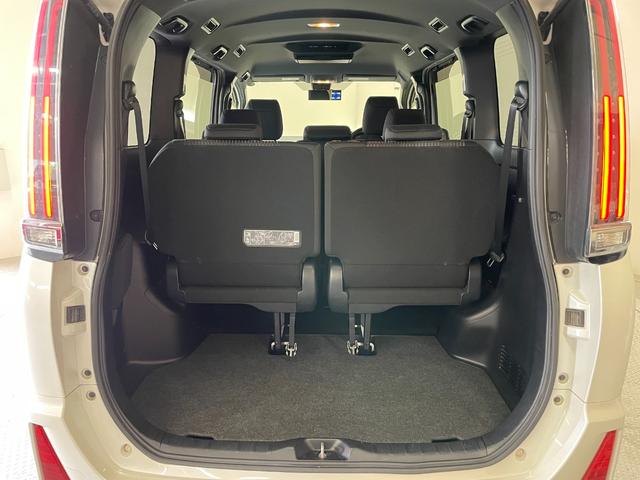 ノア Si 禁煙車・純正10型ナビ(NSZN-Z66T)・後席フリップダウンモニター・両側パワースライドドア・スマートキー・スペアキー・ETV・LEDヘッドライト・トヨタセーフティセンス・クルーズコントロール(11枚目)