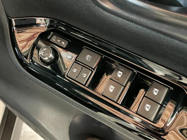 ノア Si 禁煙車・純正10型ナビ(NSZN-Z66T)・後席フリップダウンモニター・両側パワースライドドア・スマートキー・スペアキー・ETV・LEDヘッドライト・トヨタセーフティセンス・クルーズコントロール(25枚目)