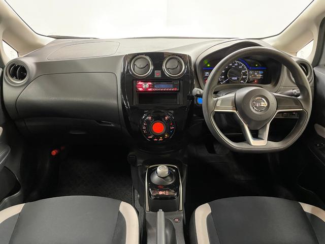 ノート e-パワー B アラウンドビューモニター・エマージェンシーブレーキ・インテリルームミラー・レーンアシスト・スマートキー・スペアキー・ETC・クリアランスソナー・CDデッキオートライト・電動格納ミラー(2枚目)