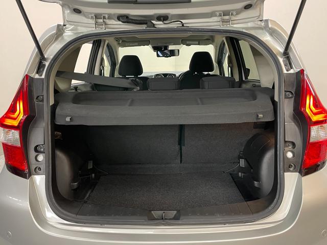 ノート e-パワー B アラウンドビューモニター・エマージェンシーブレーキ・インテリルームミラー・レーンアシスト・スマートキー・スペアキー・ETC・クリアランスソナー・CDデッキオートライト・電動格納ミラー(12枚目)