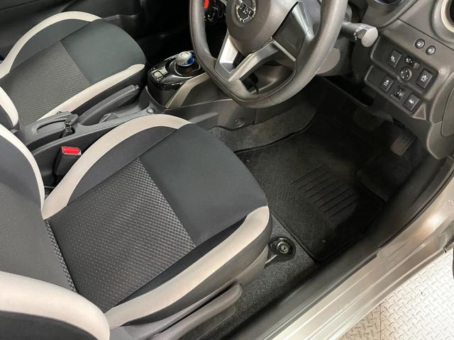 ノート e-パワー B アラウンドビューモニター・エマージェンシーブレーキ・インテリルームミラー・レーンアシスト・スマートキー・スペアキー・ETC・クリアランスソナー・CDデッキオートライト・電動格納ミラー(35枚目)