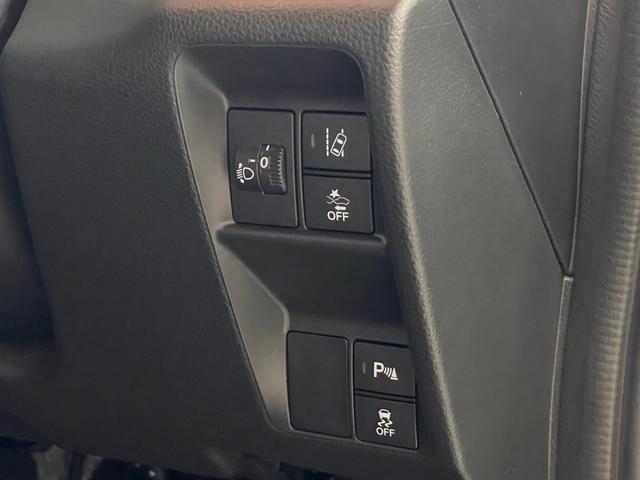 N-VAN ファン 届済未使用車・ホンダセンシング・ナビ装着用スペシャルパッケージ・スマートキー・スペアキー・LEDヘッドライト・充電用USBソケット・アダプティブクルーズコントロール・ステアリングリモコン(3枚目)