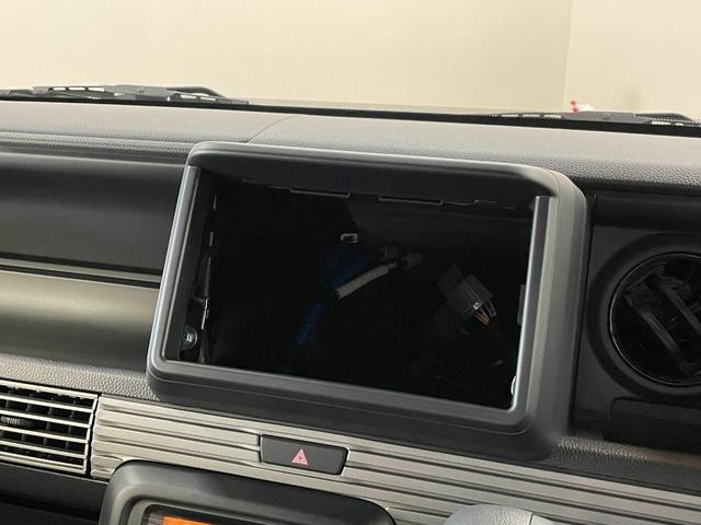 N-VAN ファン 届済未使用車・ホンダセンシング・ナビ装着用スペシャルパッケージ・スマートキー・スペアキー・LEDヘッドライト・充電用USBソケット・アダプティブクルーズコントロール・ステアリングリモコン(5枚目)