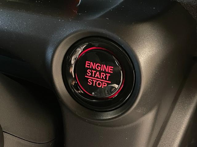 N-BOXカスタム ベースグレード 届出済未使用車・ホンダセンシング・スマートキー・スペアキー・前席シートヒーター・アダプティブクルーズコントロール・LEDヘッドライト・電動パーキングブレーキ・レーンキープアシスト(3枚目)
