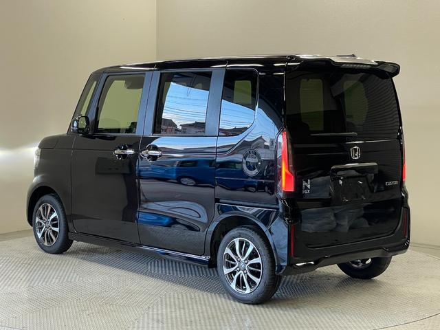 N-BOXカスタム ベースグレード 届出済未使用車・ホンダセンシング・スマートキー・スペアキー・前席シートヒーター・アダプティブクルーズコントロール・LEDヘッドライト・電動パーキングブレーキ・レーンキープアシスト(10枚目)