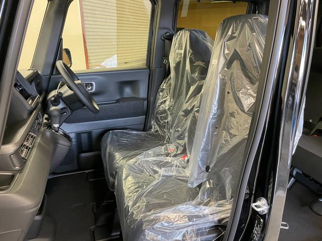 N-BOXカスタム ベースグレード 届出済未使用車・ホンダセンシング・スマートキー・スペアキー・前席シートヒーター・アダプティブクルーズコントロール・LEDヘッドライト・電動パーキングブレーキ・レーンキープアシスト(12枚目)